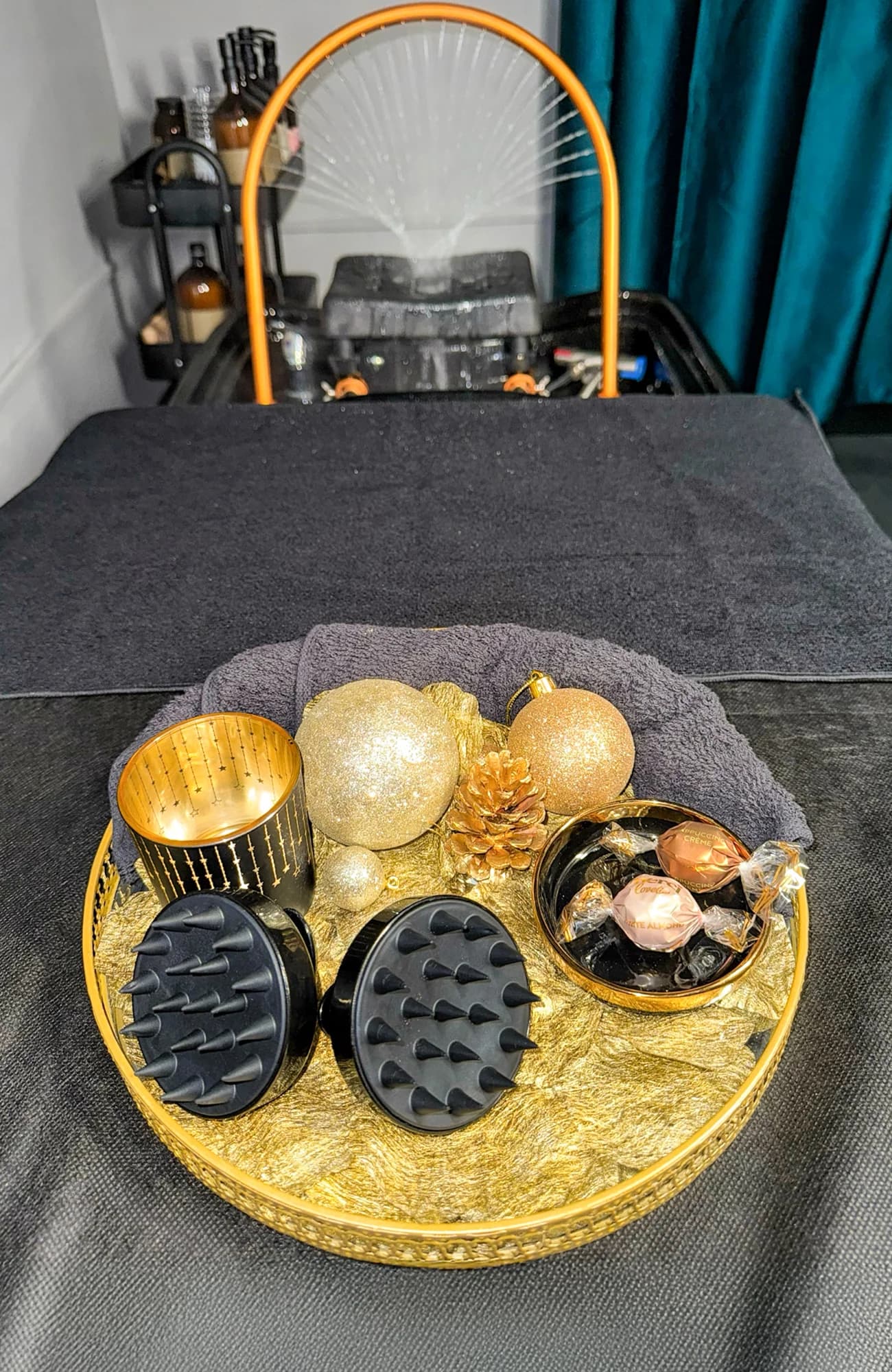 Relax a péče o mužskou pleť a vlasy: head spa, hydratační ošetření i omlazení