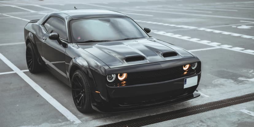 Superjízda v nadupaném Dodge Challenger na 15–60 minut vč. focení