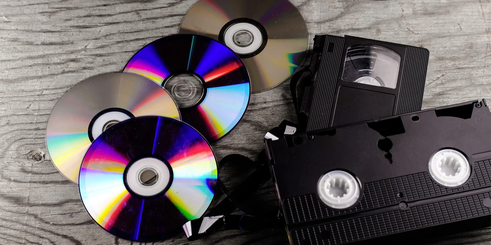 Uchovejte své vzpomínky v bezpečí: převod videí ze starších nosičů na DVD či Flash disk