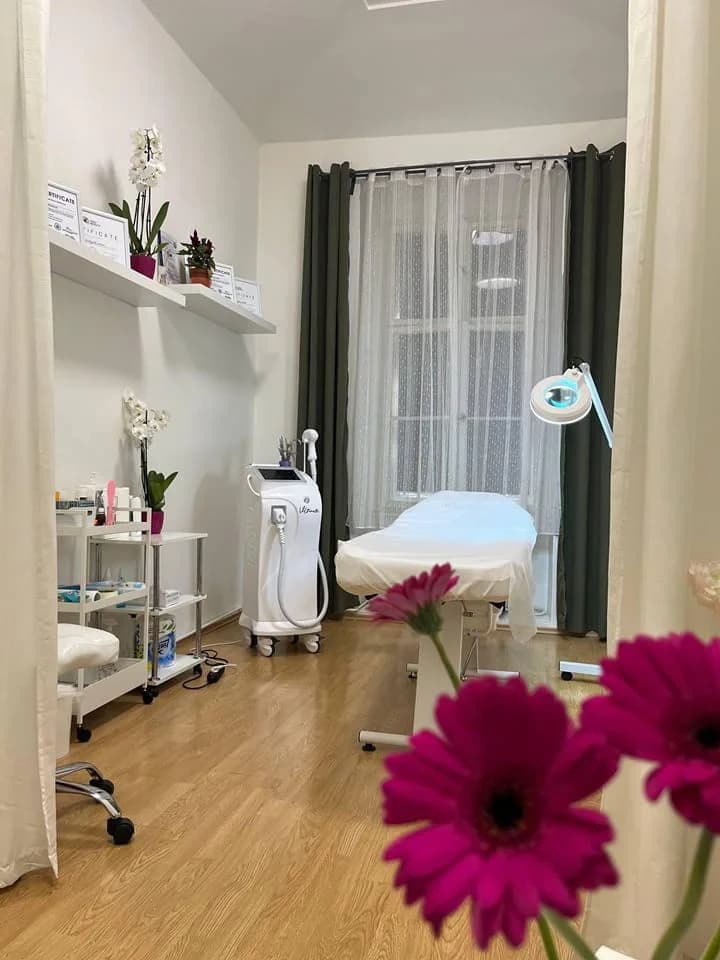 Balíčky ošetření: mezoterapie či radiofrekvence, peeling, ultrazvukové čištění i LED terapie