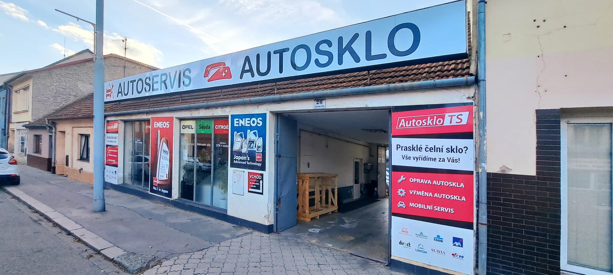 Přezutí pneumatik nebo přehození celých kol s vyvážením nebo bez + zdarma servisní prohlídka