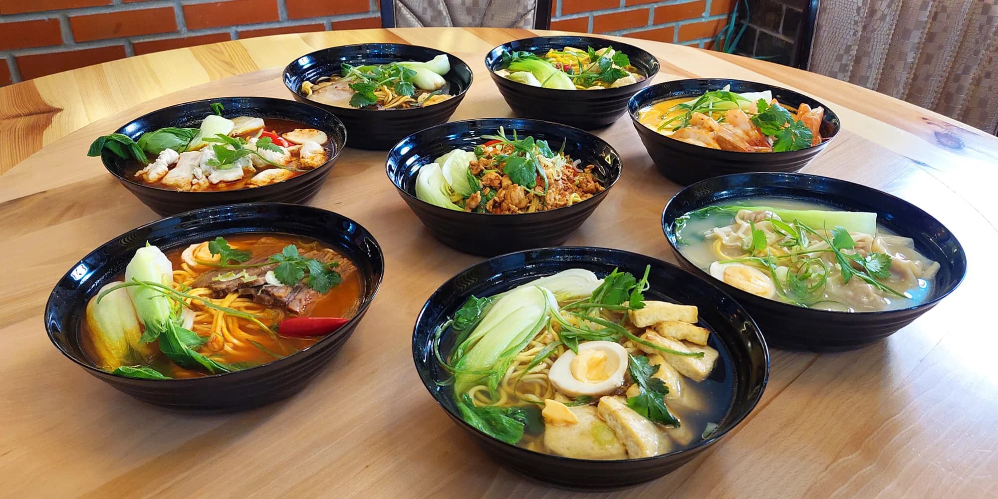 Ramen dle výběru pro jednoho či dva: s tofu, kuřecím i hovězím či mořskými plody