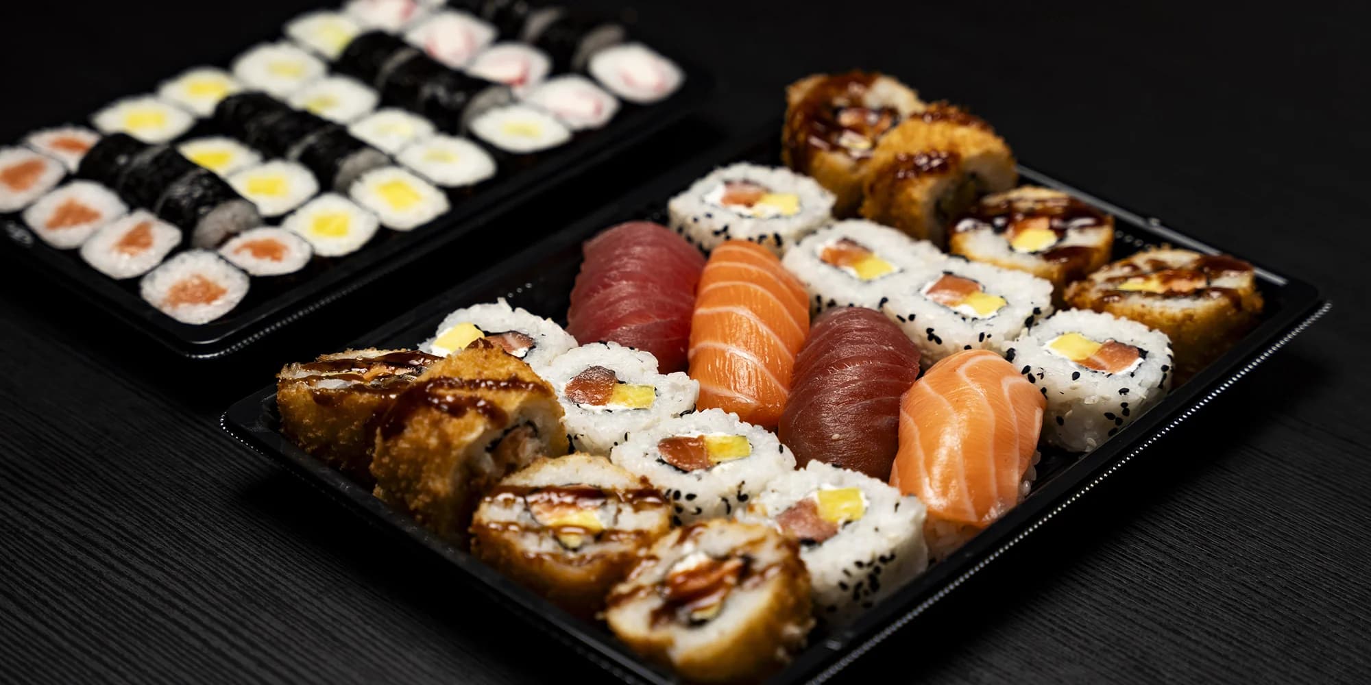 Přerovské Japonsko: až 56 ks sushi rybami i zeleninou vč. kimči nebo vína s sebou