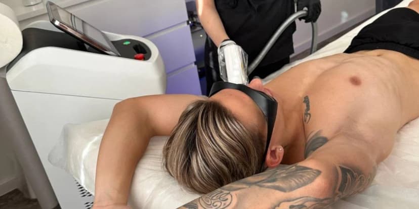 Pánská epilace v Praze, Brně či Teplicích: podpaží, hrudník, břicho či celá záda