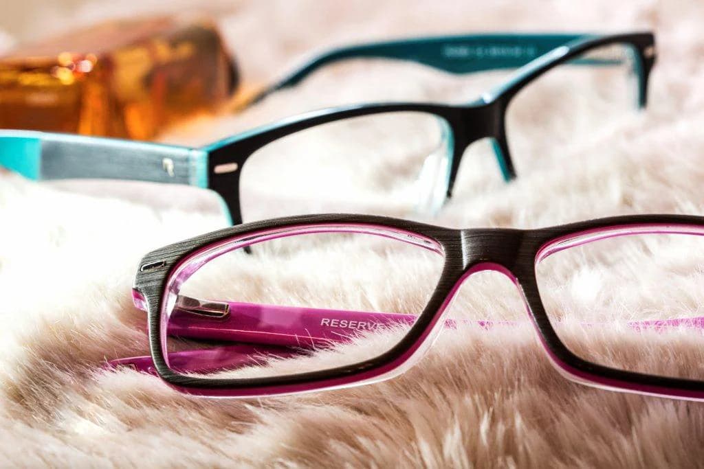 Bystrý zrak: vouchery na brýlové obruby a čočky až do hodnoty 3000 Kč