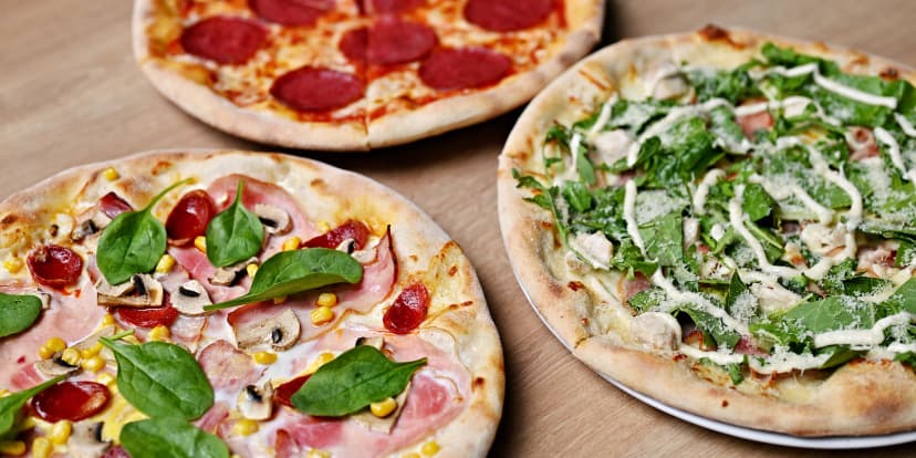 Italská pizza dle vlastního výběru pro 1 až 2 osoby: tuňáková, vegetariana i salámová