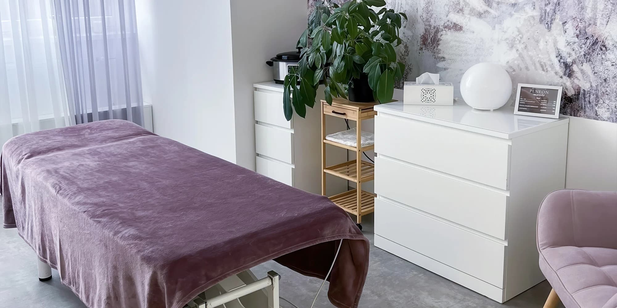 Kosmetika pro ženy: lifting, laminace obočí, hydratace i Den pro princeznu