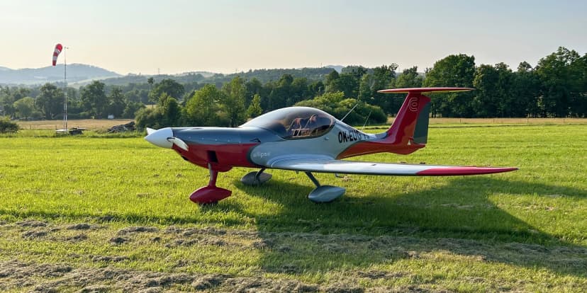 Seznamovací let v Ellipse spirit RG: 15, 30 nebo 60 minut ve vzduchu i možnost řízení
