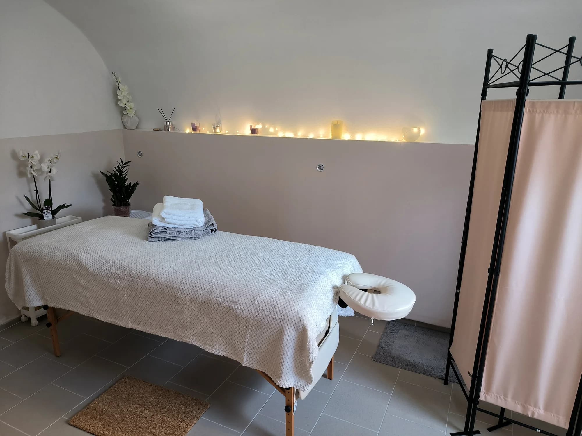 Masáž dle výběru na 45 až 90 minut: relaxační, lymfatická nebo sportovní