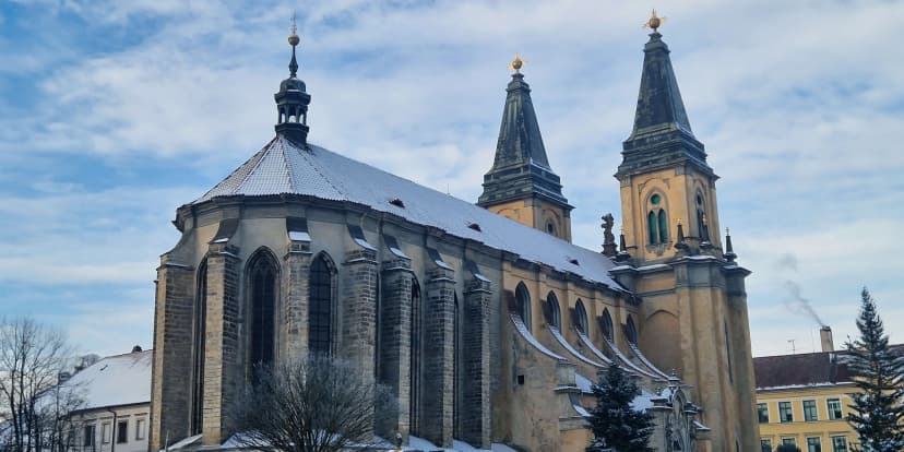 Detektivní a historicky naučná outdoor hra: na výběr více měst, zadání si vyzvednete nebo vám přijde poštou