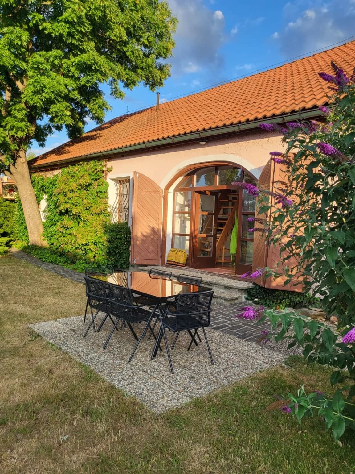 Workshop Celulitida pod lupou pro ženy: skutečné pochopení a domácí triky