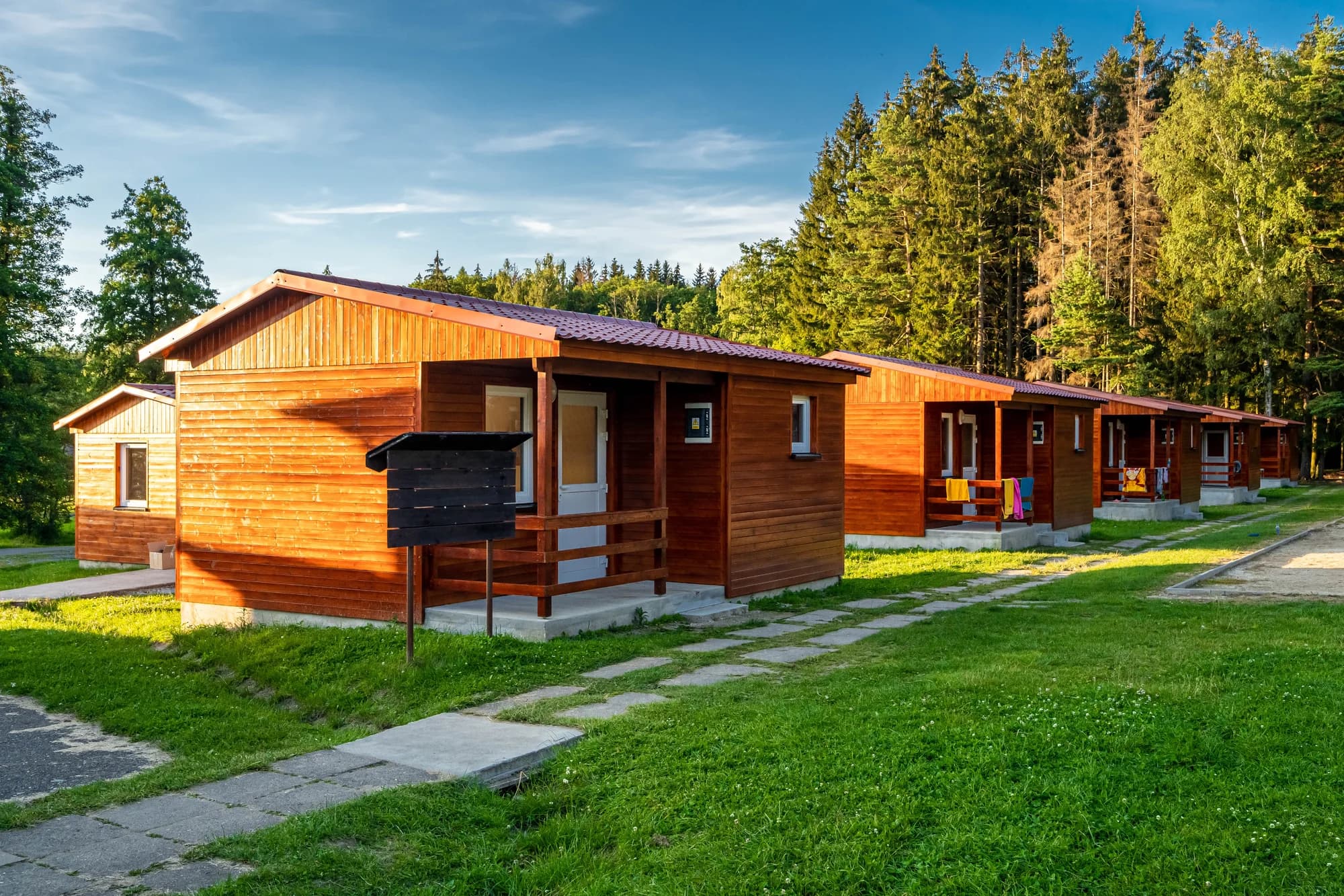 Vraťte se do dětství: víkendový tábor pro dospělé –⁠⁠⁠⁠⁠⁠ soutěže, bojovky i týmové hry