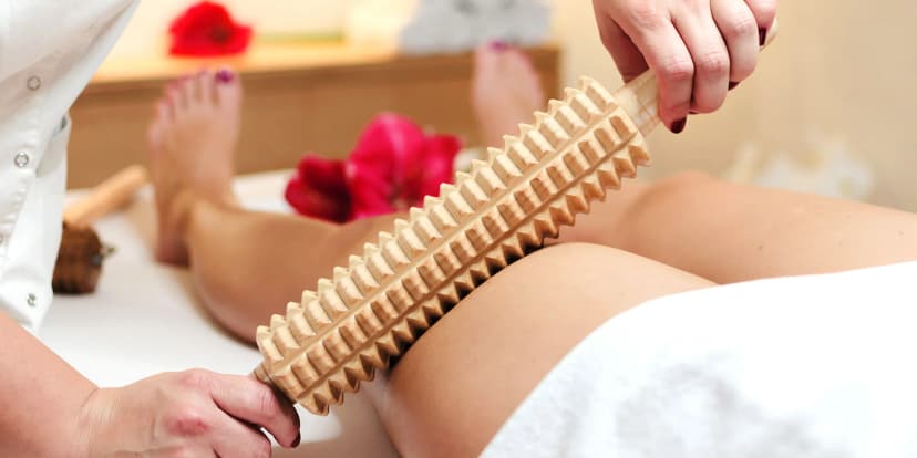 Maderoterapií proti celulitidě: nohy, hýždě, břicho i ruce, jedno nebo tři ošetření
