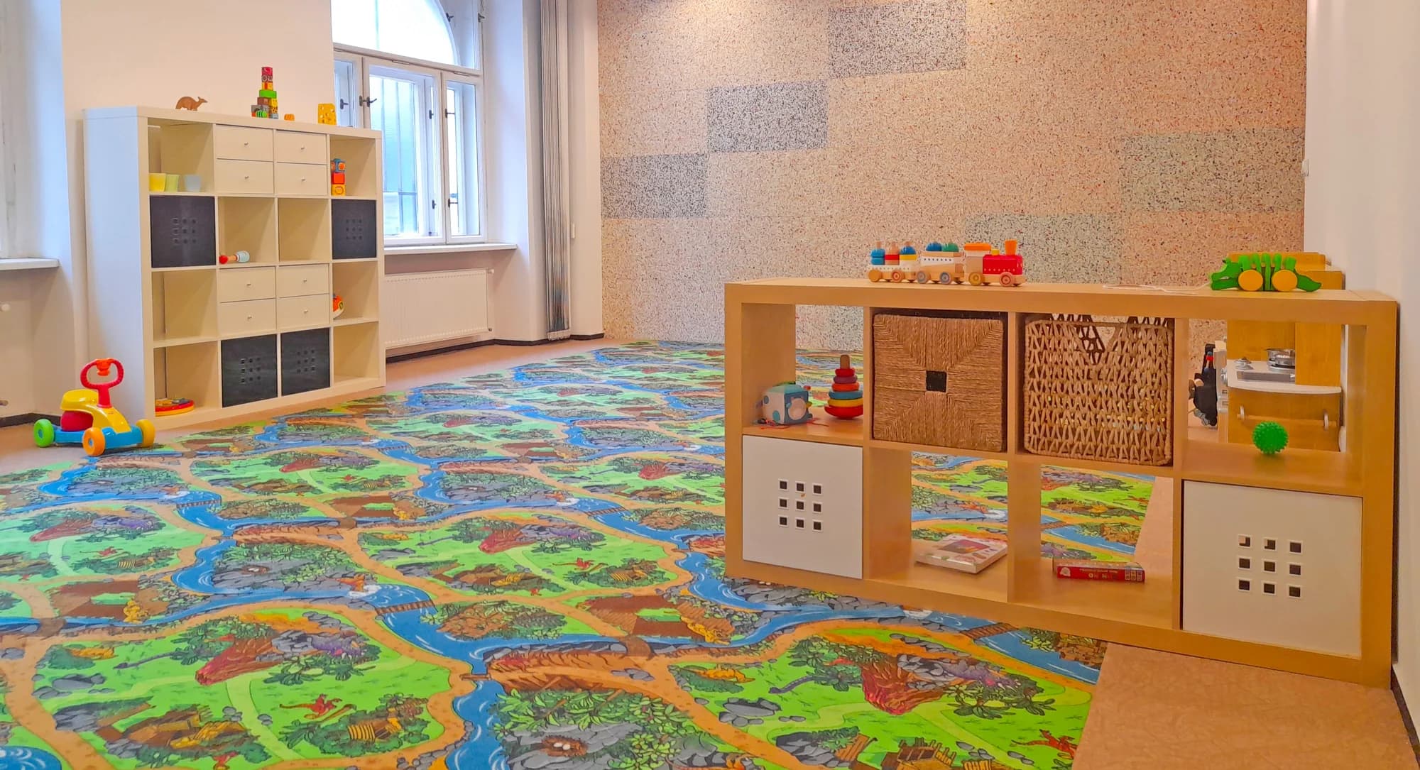 Dětský koutek v Holešovicích: hlídání vč. coworkingu, 4–⁠⁠⁠⁠⁠⁠8 hodin