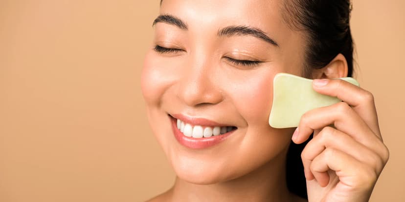 Hluboce uvolňující obličejová masáž Gua Sha, Bojin nebo fasciální masáž těla