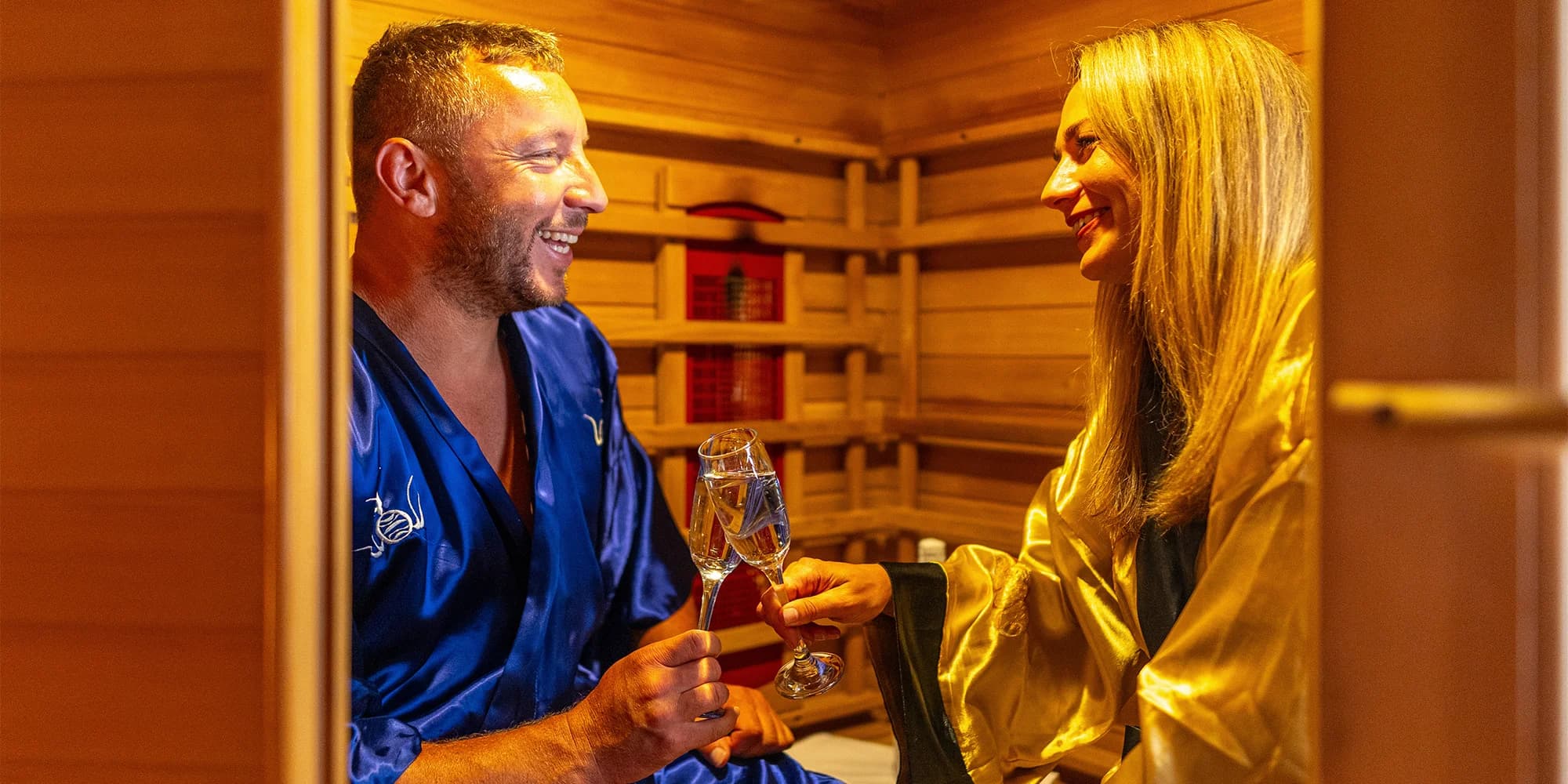 3 hodiny blaha pro dva: párová masáž, aroma sauna, koupel i občerstvení
