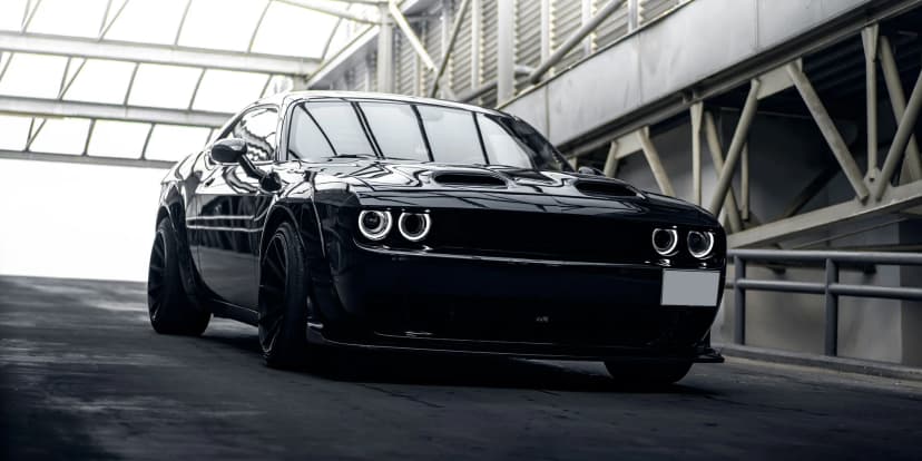 15–50min. jízda v Dodge Challenger Widebody: Síla a styl na maximum