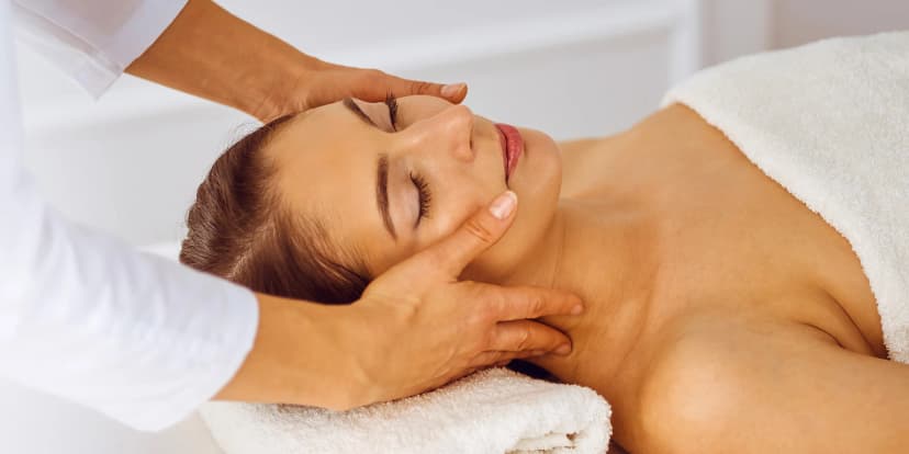 Dotek rovnováhy: regenerační masáž v délce 60 min. nebo 90 min.