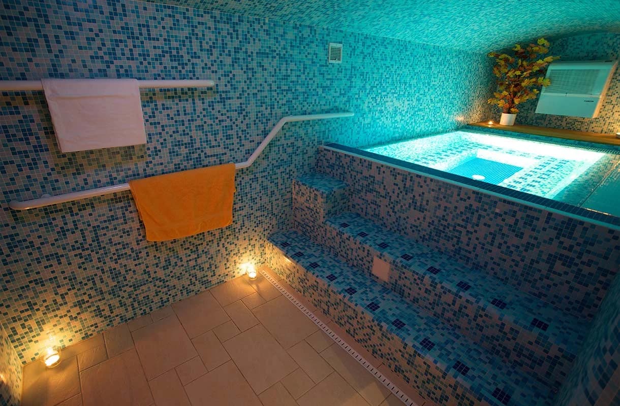 Privátní wellness v Holešovicích až pro 4 osoby vč. lahve prosecca