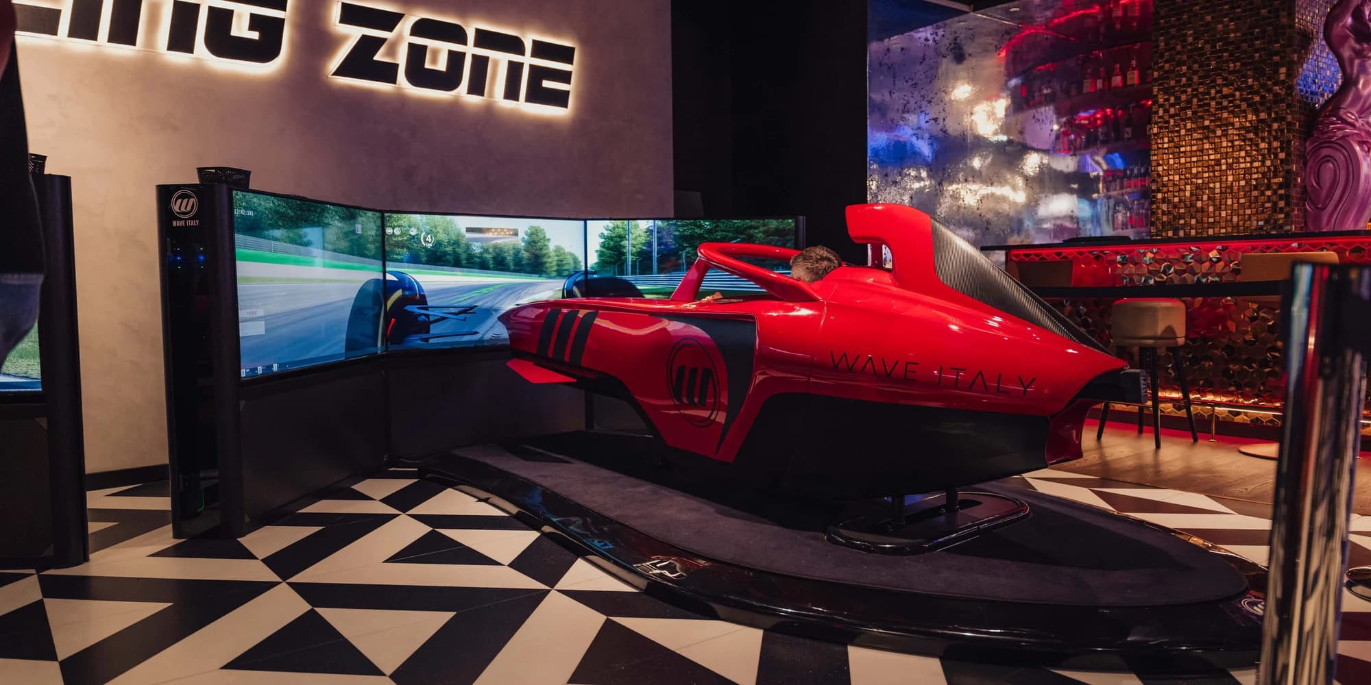 Realistický simulátor formule v LEVELS Prague: 15 nebo 30 min.