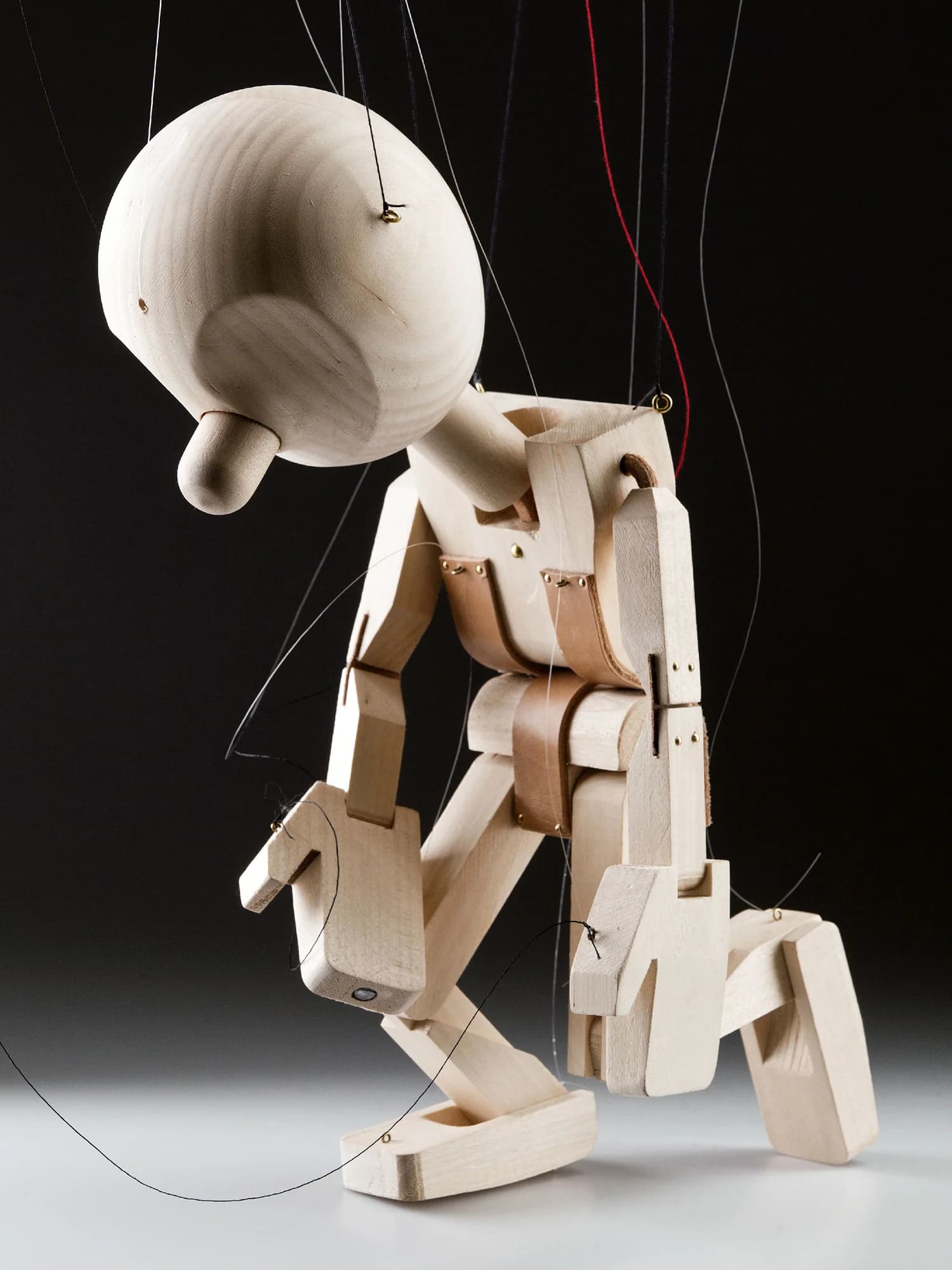 Kurz výroby dřevěné loutky v Nerudovce pro 1 nebo 2 osoby vč. tipů, jak s loutkou hrát