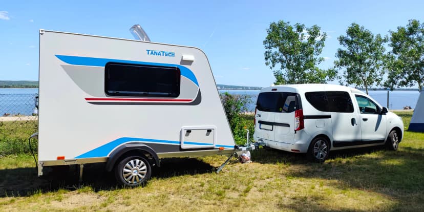 Dovolená na kolech: pronájem minikaravanu pro dva na 7 nebo 14 dní