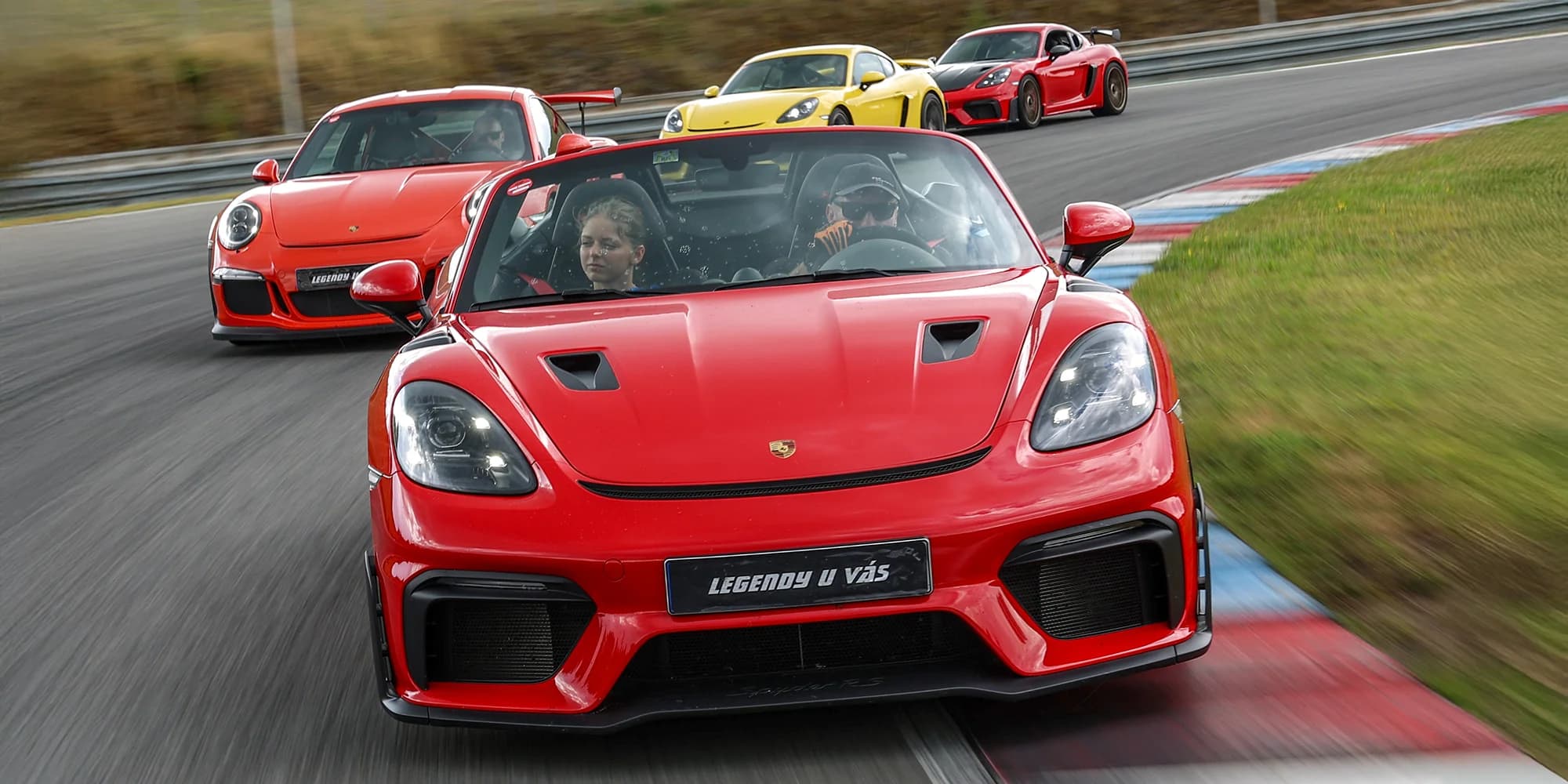 Adrenalin na závodním okruhu v Porsche Spyder RS: Most, Brno, Vysoké Mýto či Sosnová