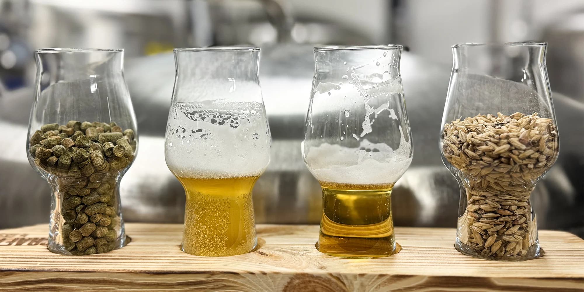 Prohlídka rodinného pivovaru pro 1 nebo 2 osoby: základní ochutnávka nebo degustace 4 piv