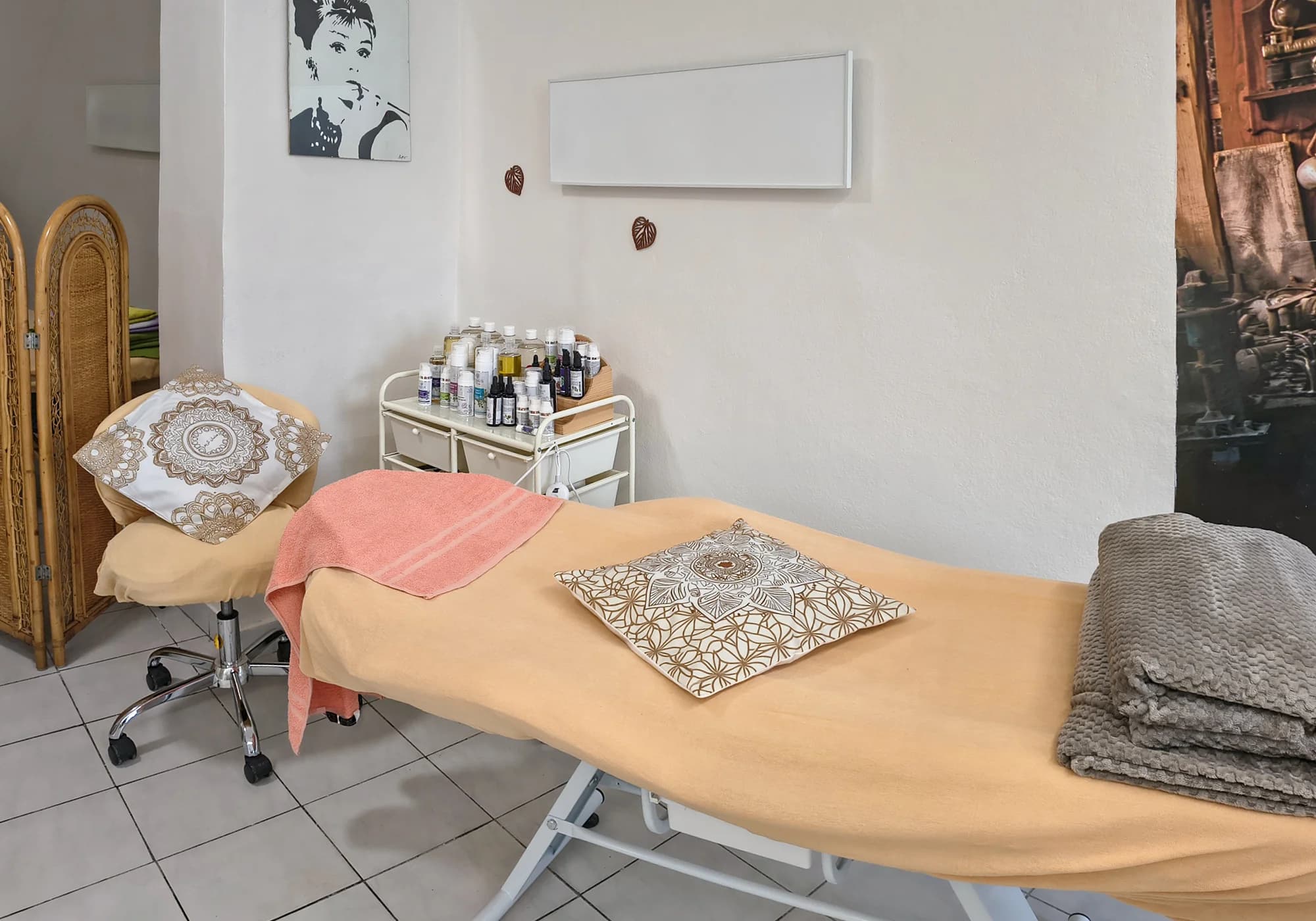 Masáž podle výběru: baňkování, uvolnění hlubokého napětí či aromaterapeutická