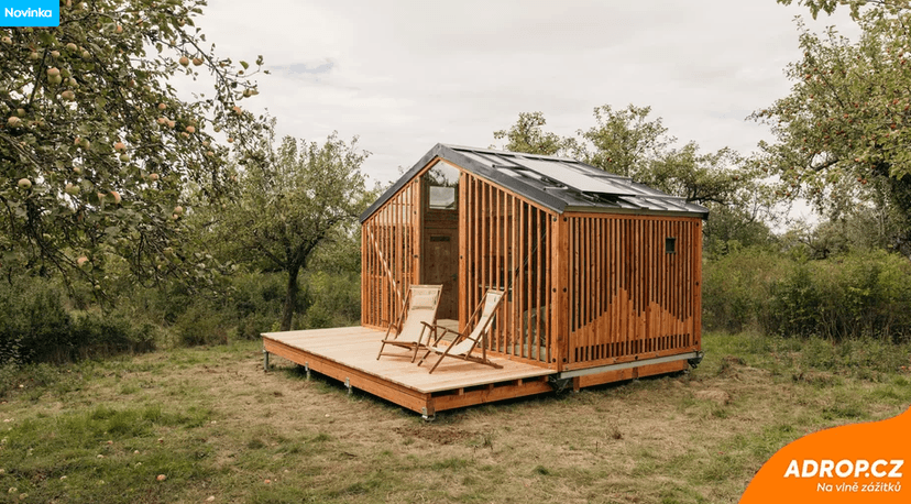 Glamping v jabloňovém sadu – Útulna v sadu