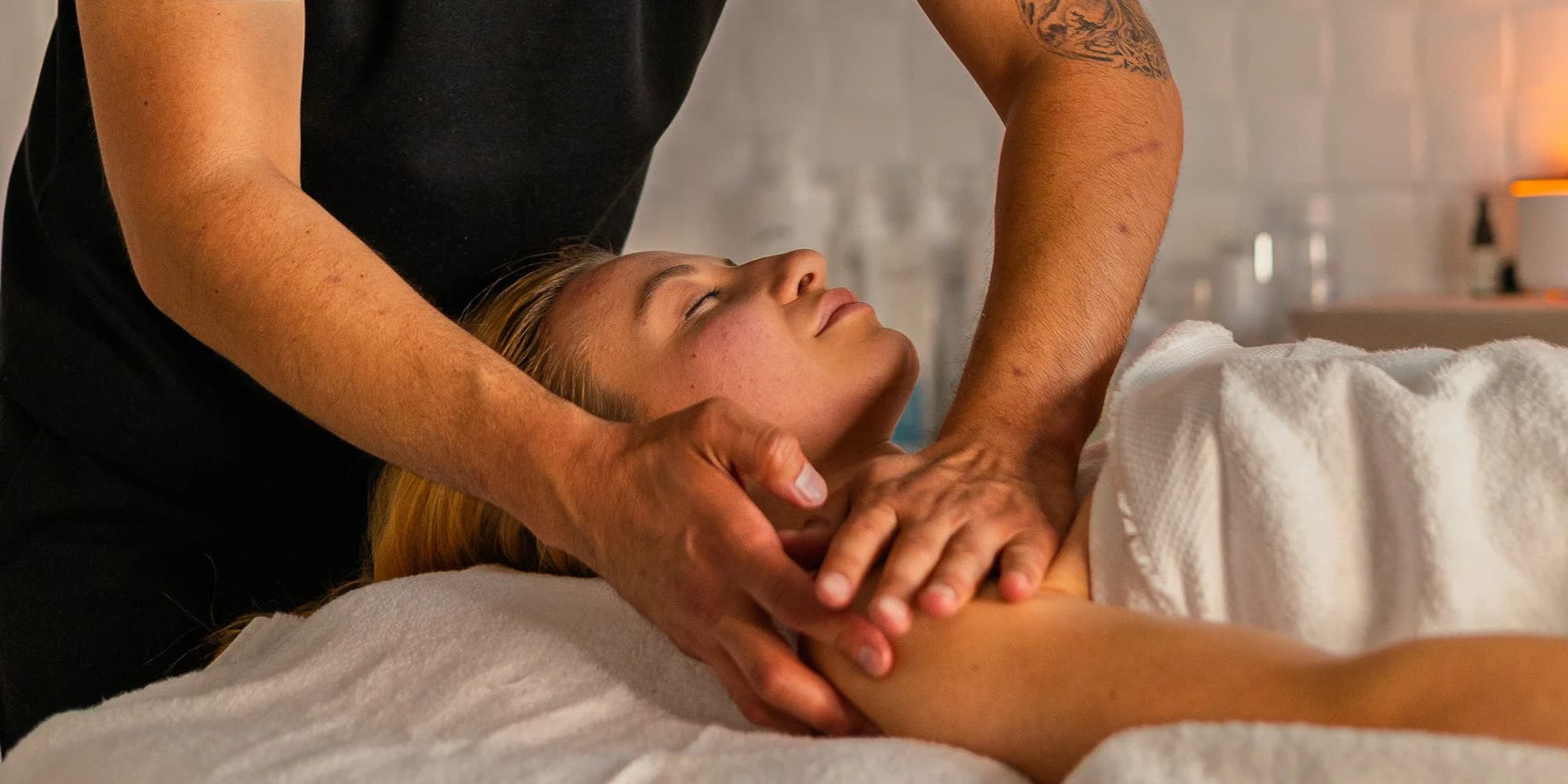 Relax a harmonie na 60–120 minut: masáž obličeje, nohou, zad i celého těla či sportovní