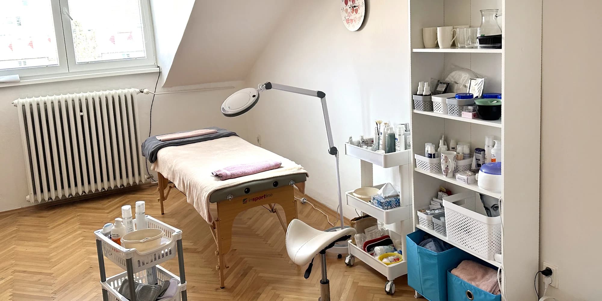 Kosmetické balíčky: peeling, čištění, masáž i úprava obočí nebo kolagenové nitě