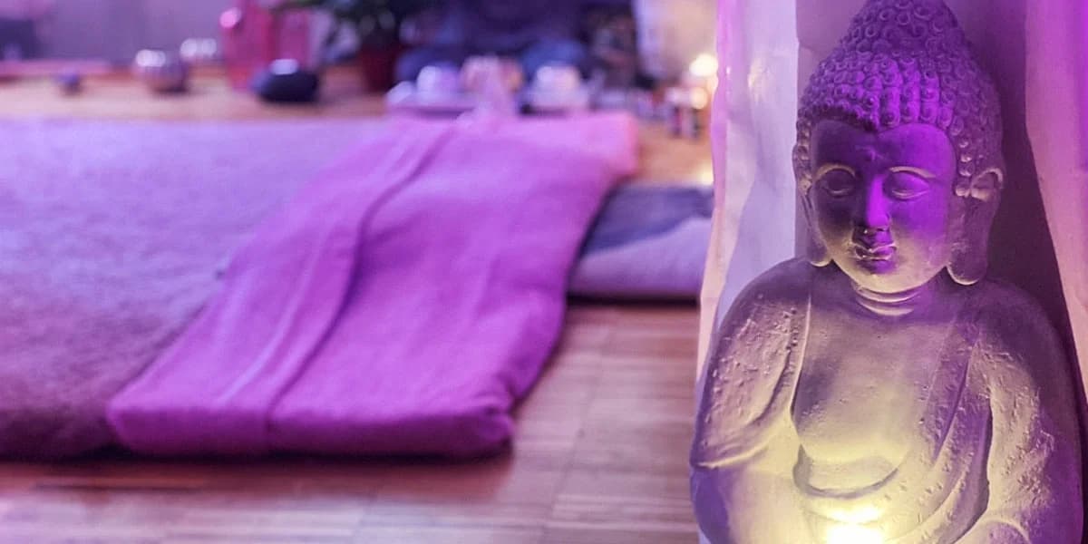 Thajská masáž či baňkování dle výběru v délce 30 a 60 minut: prvky čínské medicíny, ájurvédy a shiatsu