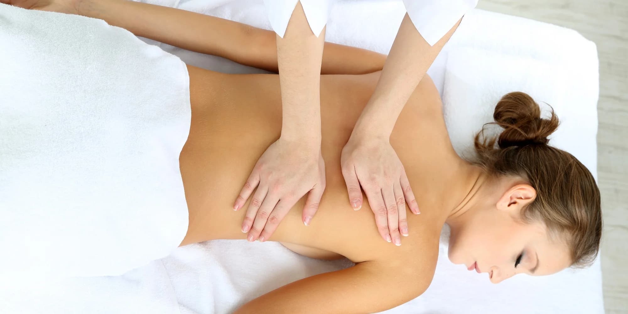 Relaxační masáž vybrané partie, manuální či přístrojová lymfatická masáž rukou či nohou na Andělu