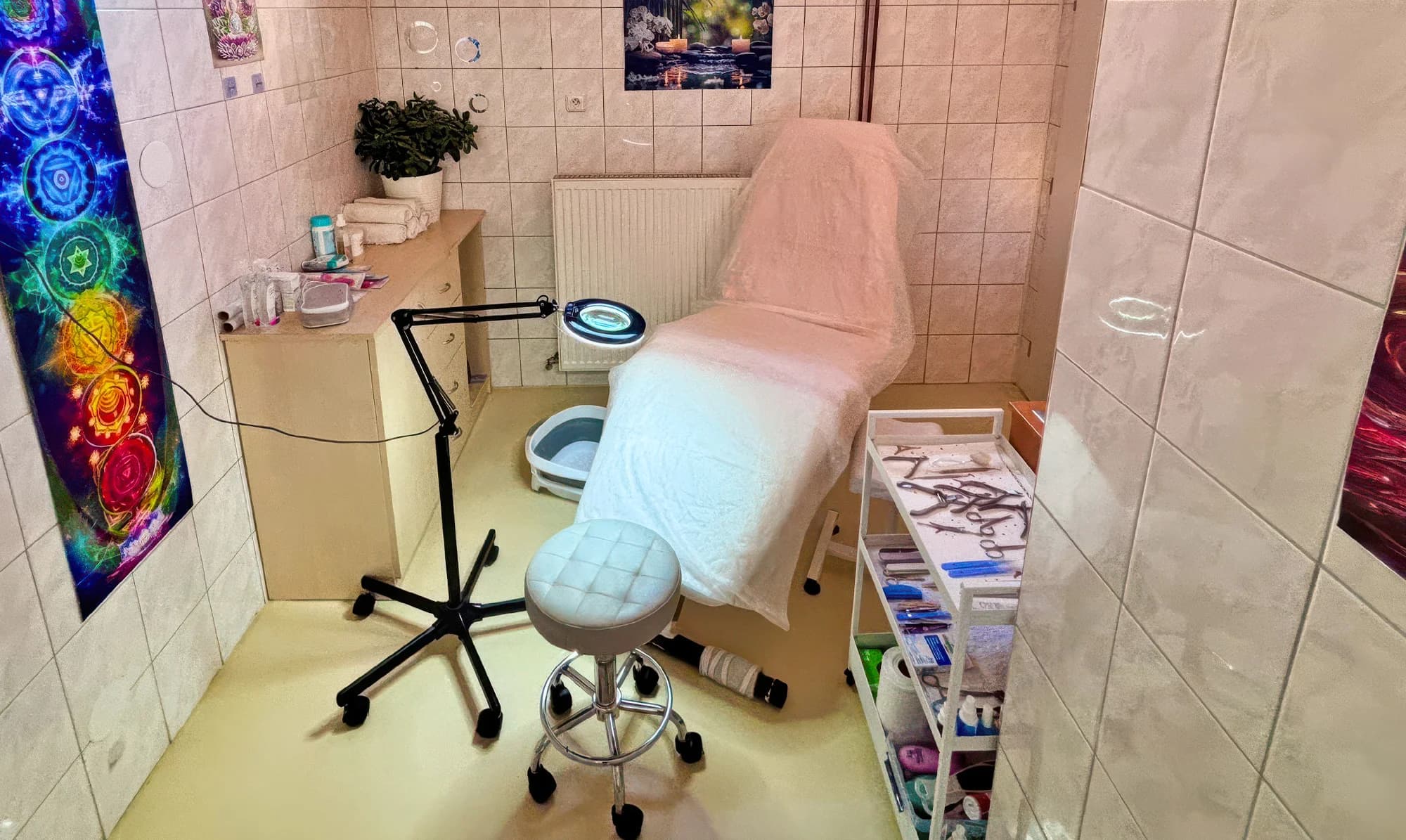 Klasická i náročná mokrá pedikúra: odborná péče pro nohy