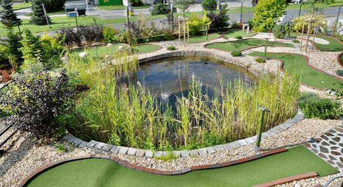 Celodenní hra adventure golfu v Liberci