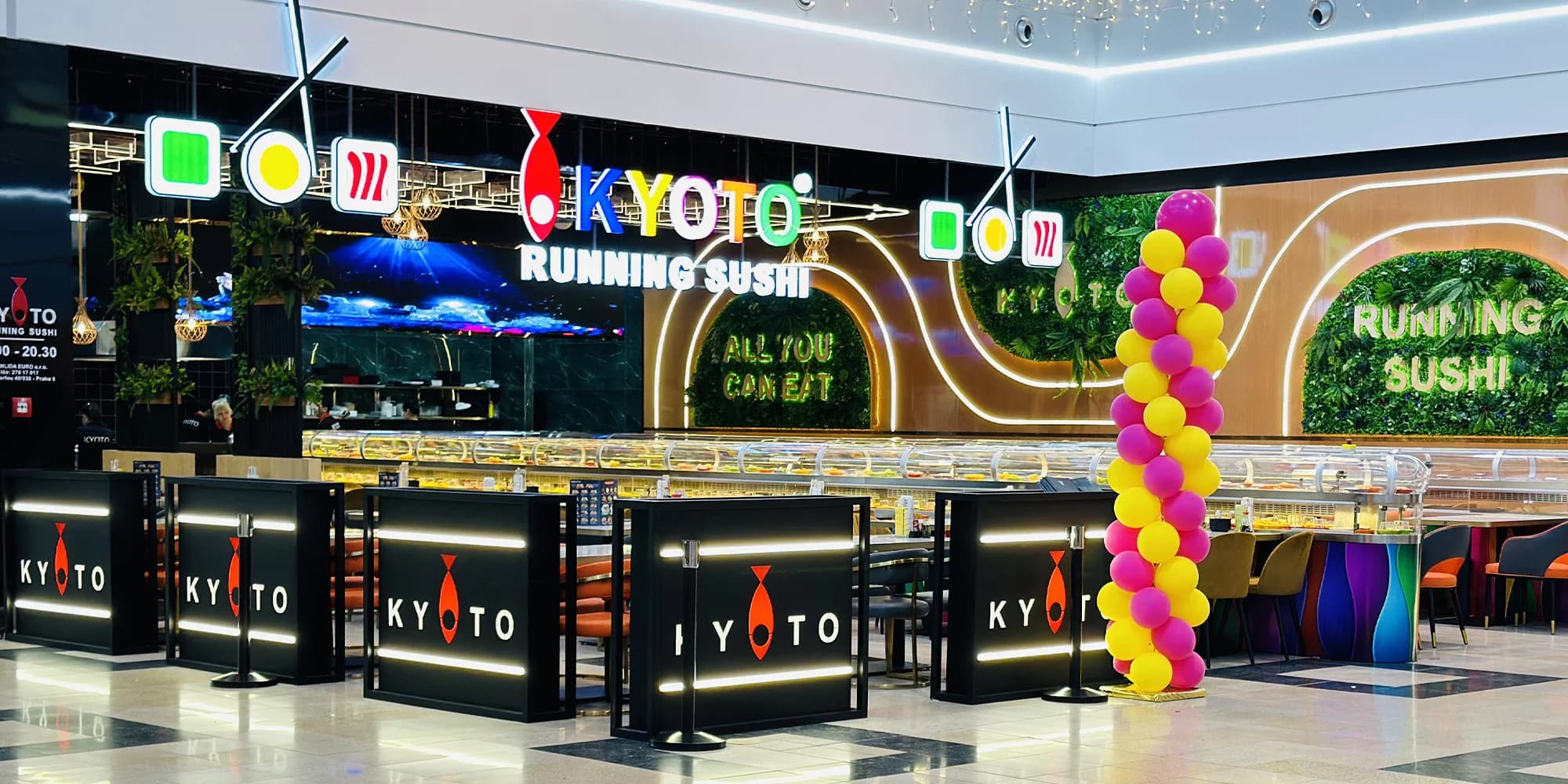 90 minut running sushi v libereckém OC Géčko: sushi, gril, mořské plody i dezerty