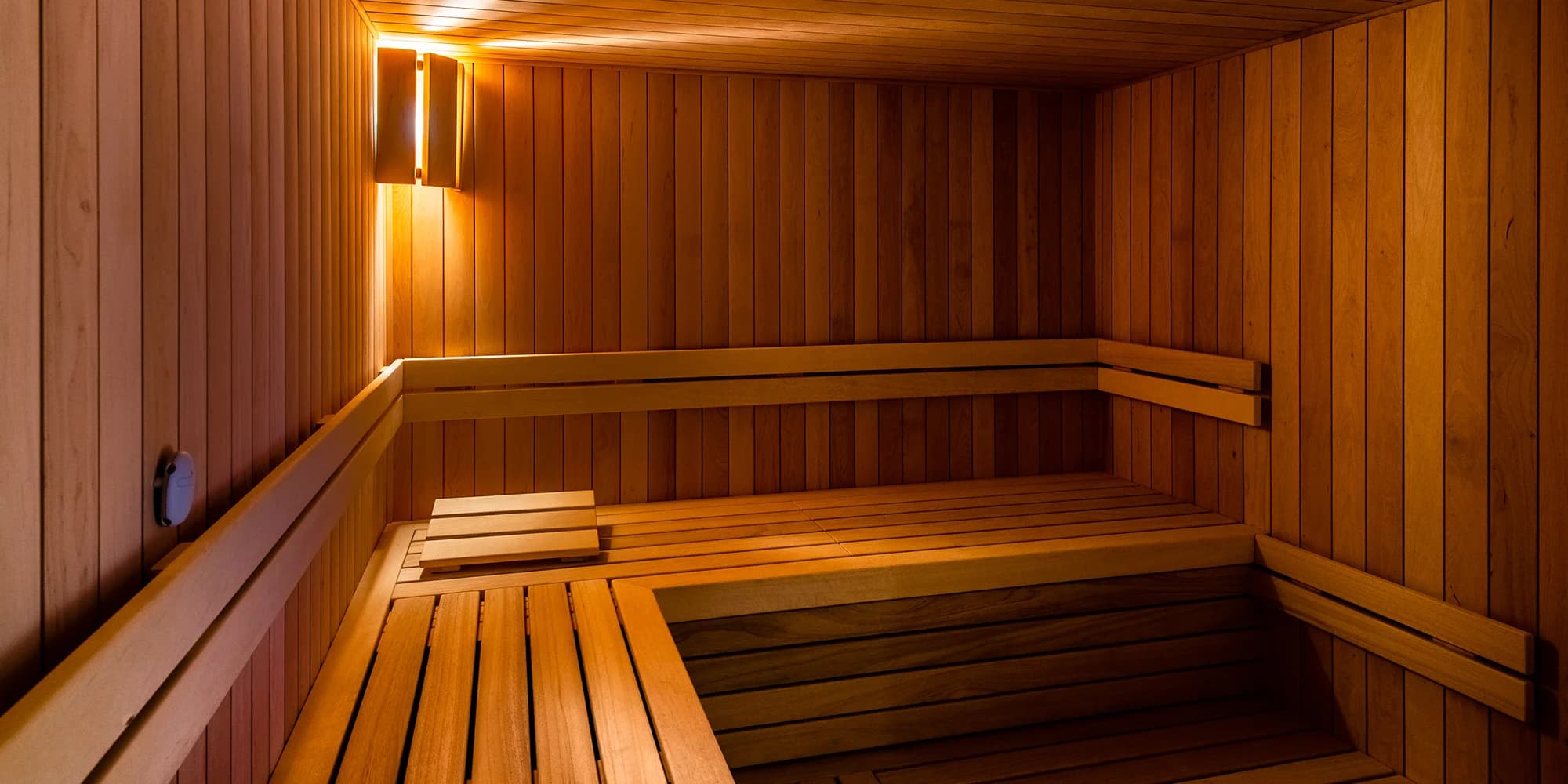 Relax ve vířivce i sauně: privátní wellness pro dva v penzionu s výhledem na Čertovy skály