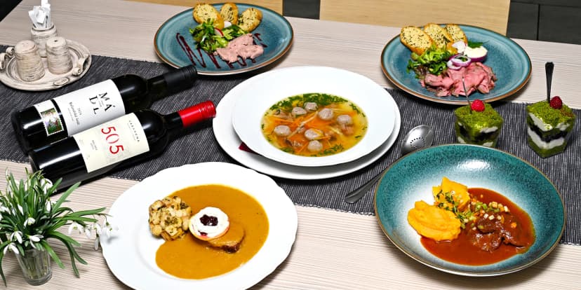 Svatební šestichodové degustační menu vč. lahve vína pro 2 osoby