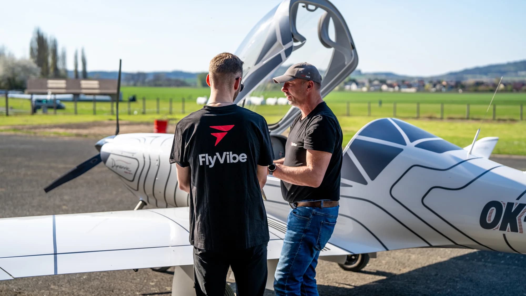 Pilotem na zkoušku: 15, 30 nebo 45 min. v oblacích pro 1 osobu