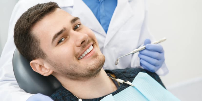 Pro krásný úsměv a zoubky jako perličky: dentální hygiena včetně AirFlow