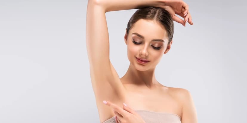 Laserová epilace třísel, hýždí, intimních partií i nohou na moderní klinice