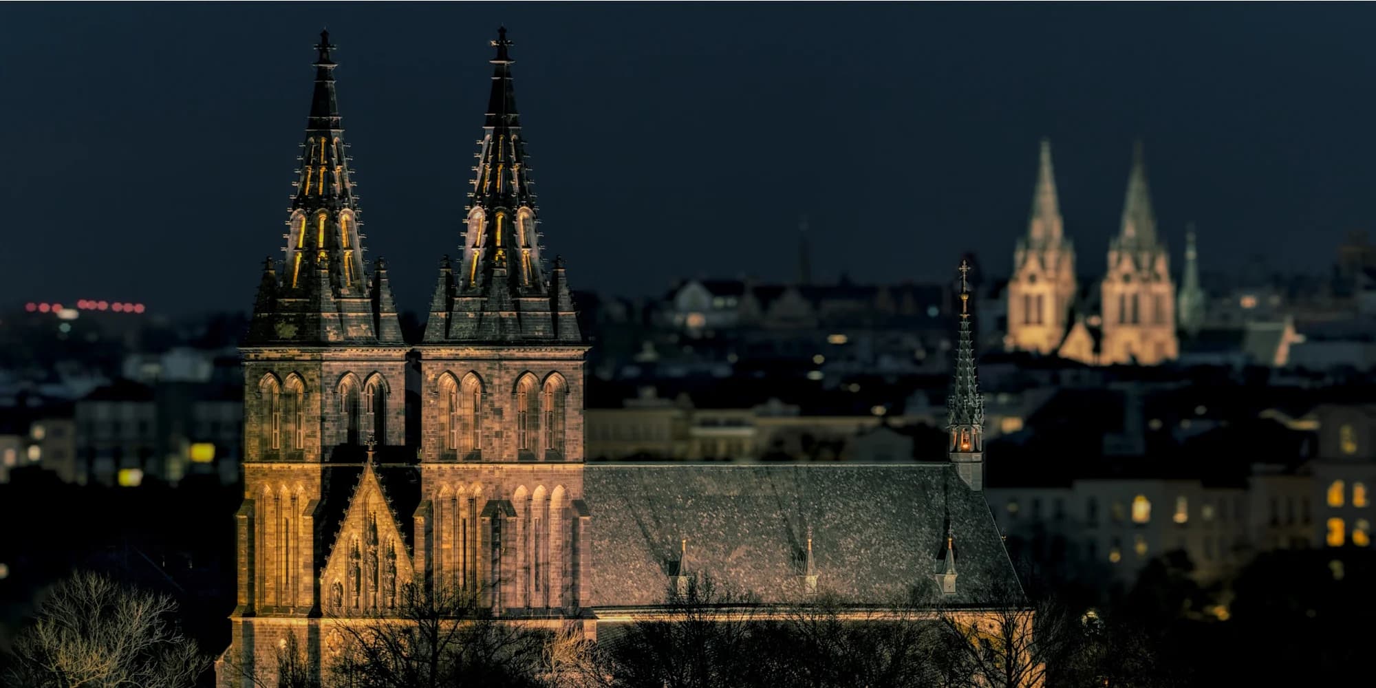 Vyšehradem jinak: 2hod. procházka s průvodcem, 7. 7. 2026 od 17:30