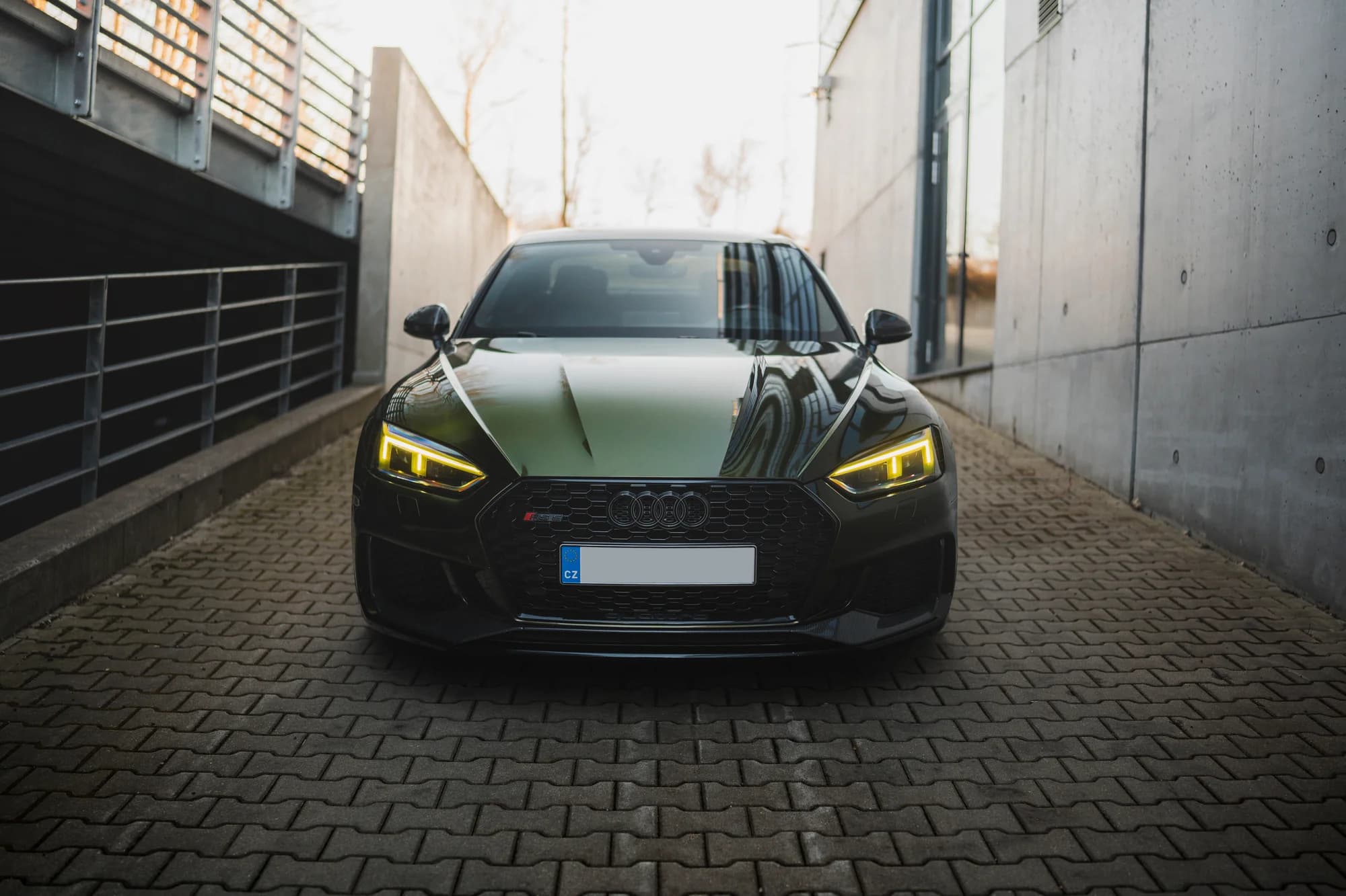 Zapůjčení Audi RS5 600 koní na 24,48 nebo 72 hodin