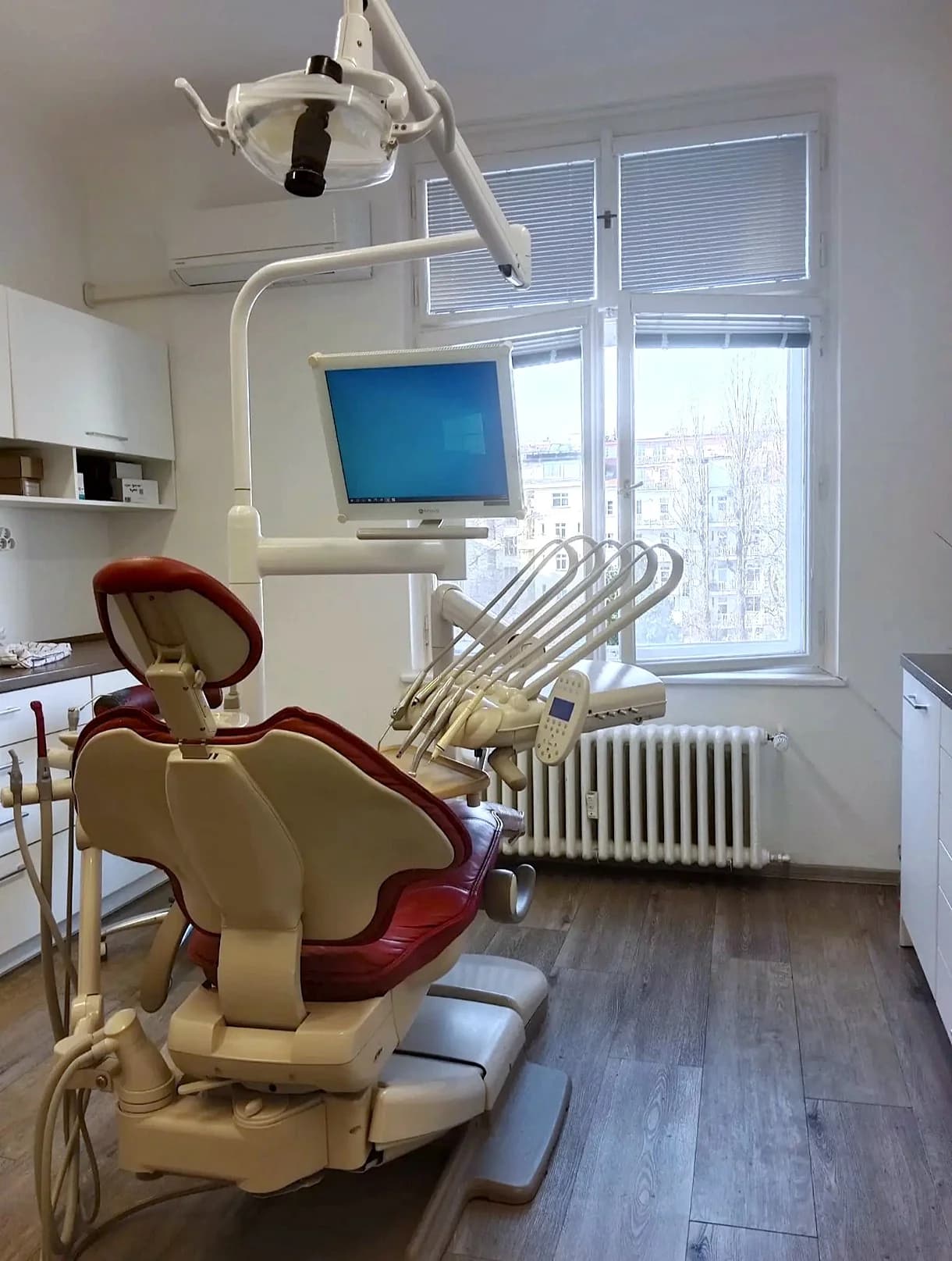 Odhalte krásu svého úsměvu: Dentální hygiena vč. Air-flow i samostatně