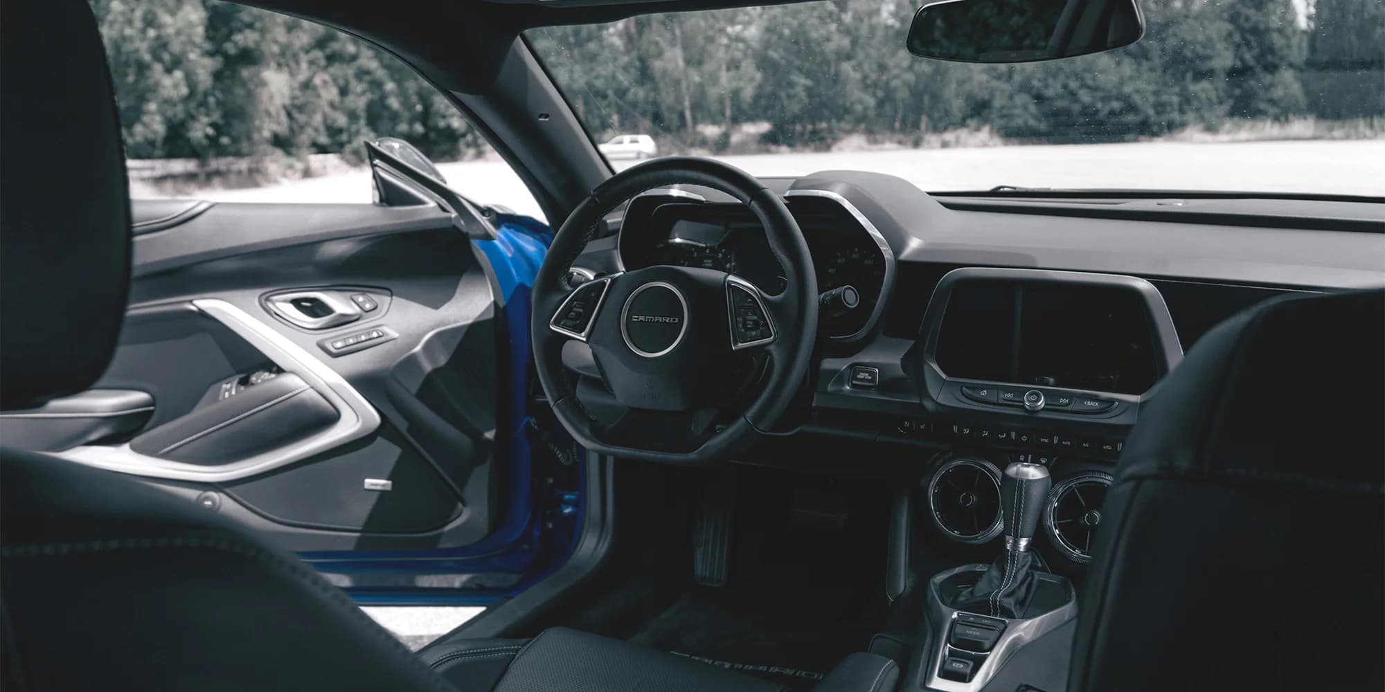 Pronájem Chevroletu Camaro RS ZL1 Fifty Edice: 3 hod. nebo až celý týden
