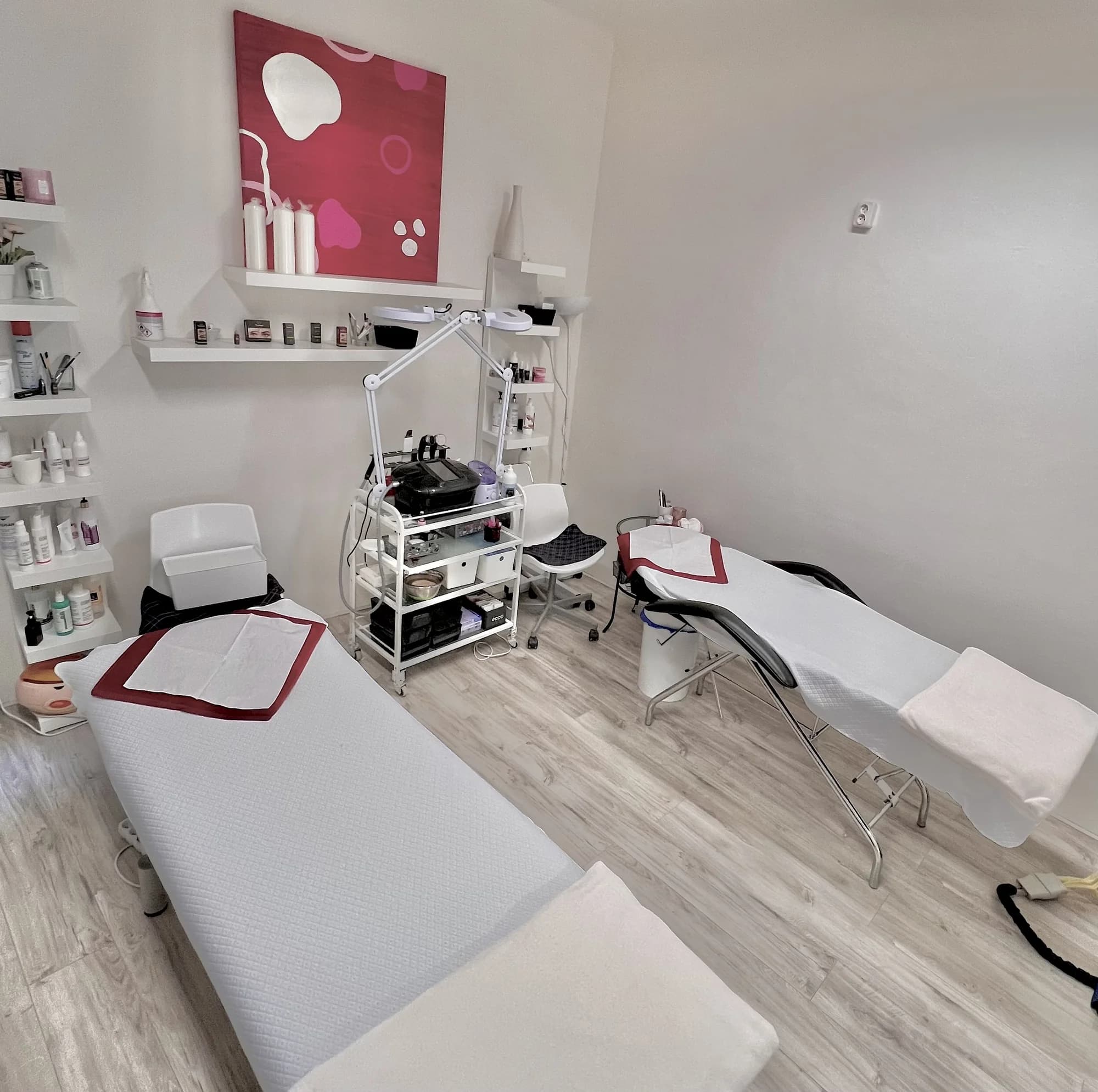 Úprava obočí, lash lifting nebo laminace obočí vč. barvení