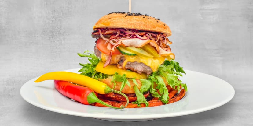 Burger s hranolky, palačinky a balení borůvkových dobrot pro dva i rodinu