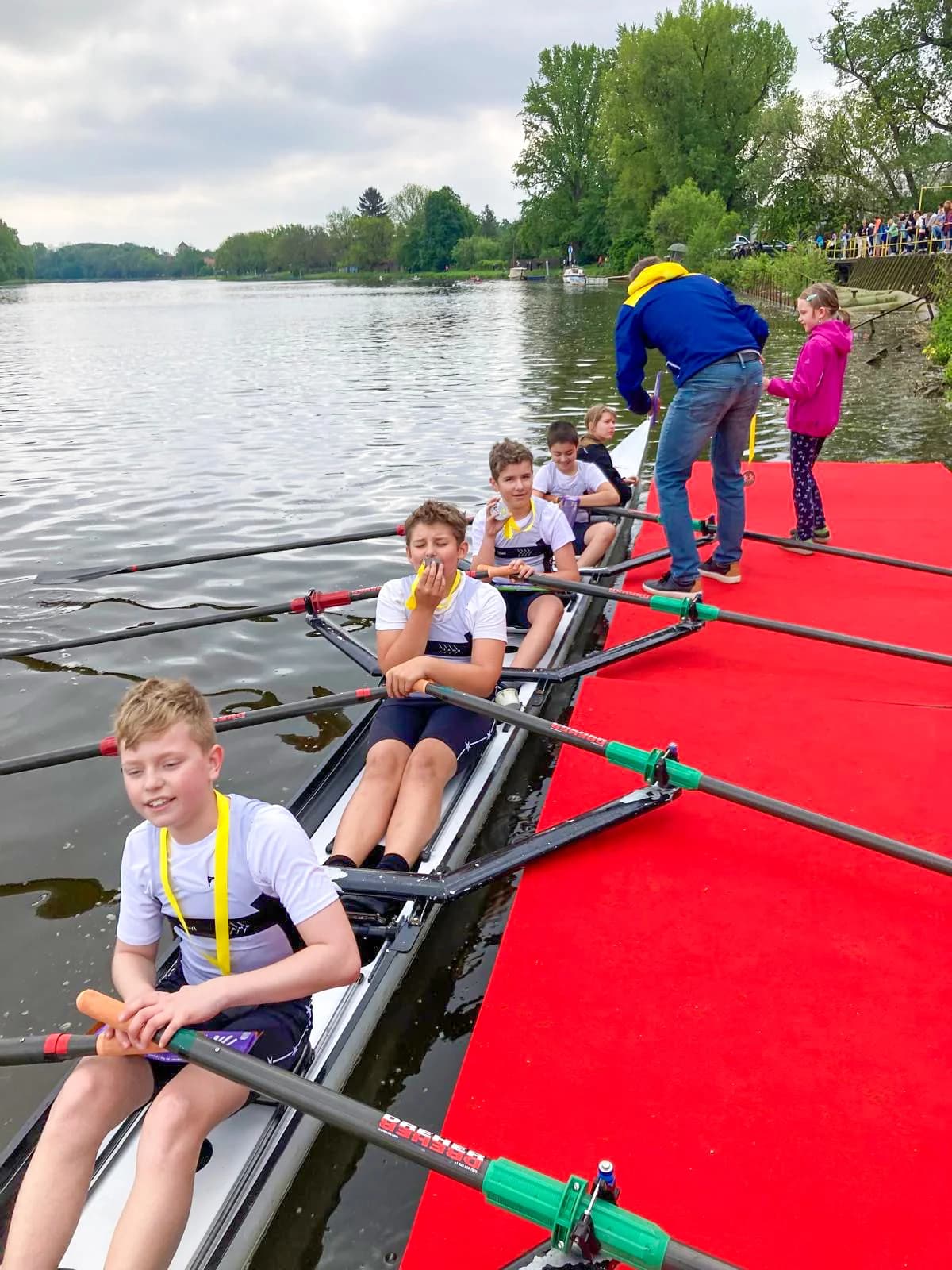 Dětský příměstský tábor zaměřený na vodní sporty pro děti ve věku 8⁠–⁠18 let