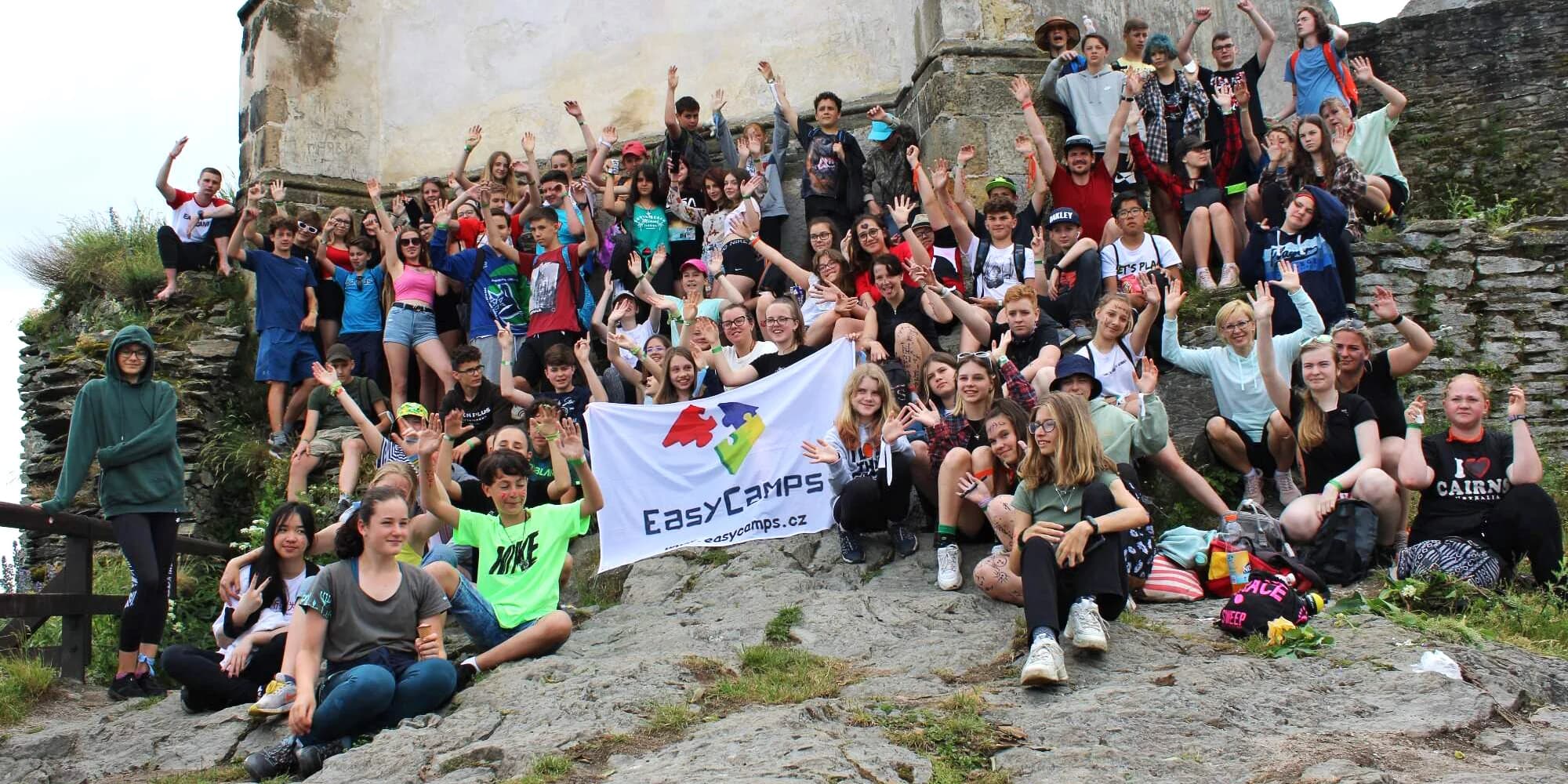 Nezapomenutelné léto na Vltavě: raftingový tábor pro děti od 5 do 15 let vč. stravy